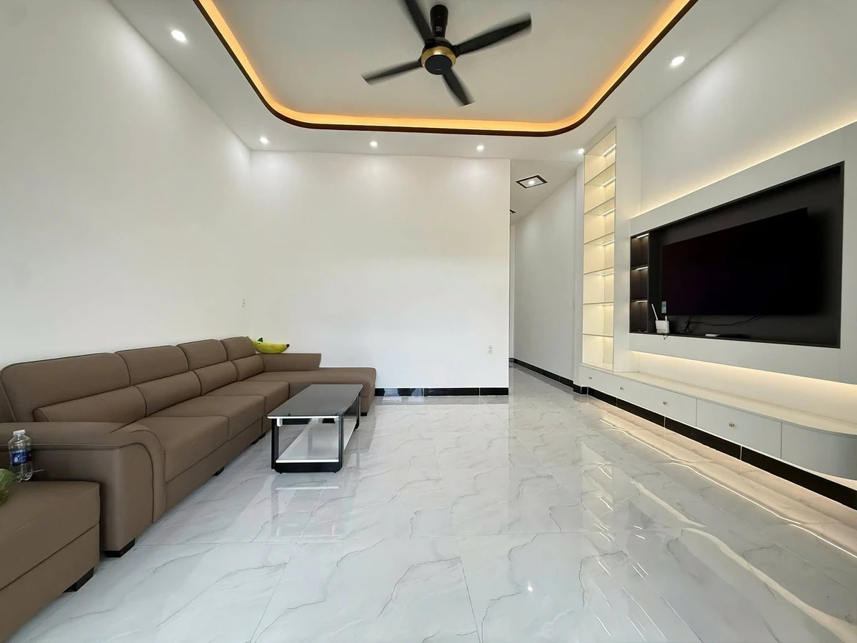 Bán nhà hẻm 110 Huỳnh Tấn Phát, 100m², 2PN 2WC, 1tỷ750 tại Rạch Giá - Ảnh thu nhỏ 4