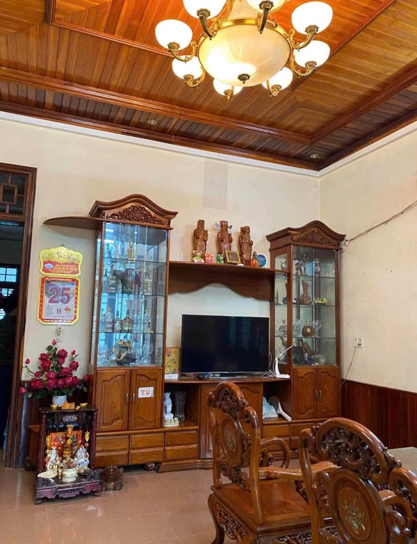Bán nhà 1 trệt 1 lầu Phú Khương Bến Tre 306m² sân rộng 4822