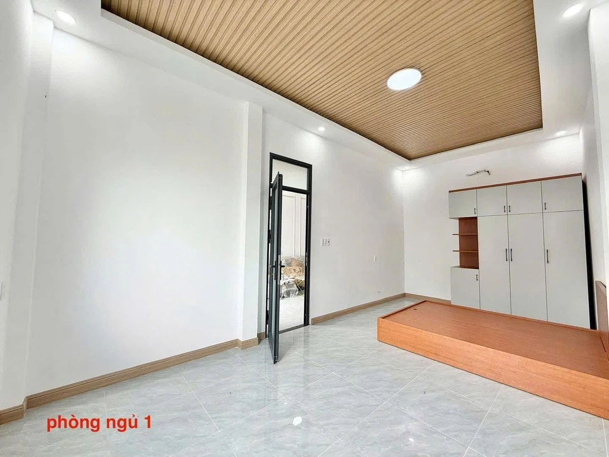 Bán nhà 2PN, 76.2m2 Rạch Giá, 1 tỷ 500 triệu - Ảnh thu nhỏ 2