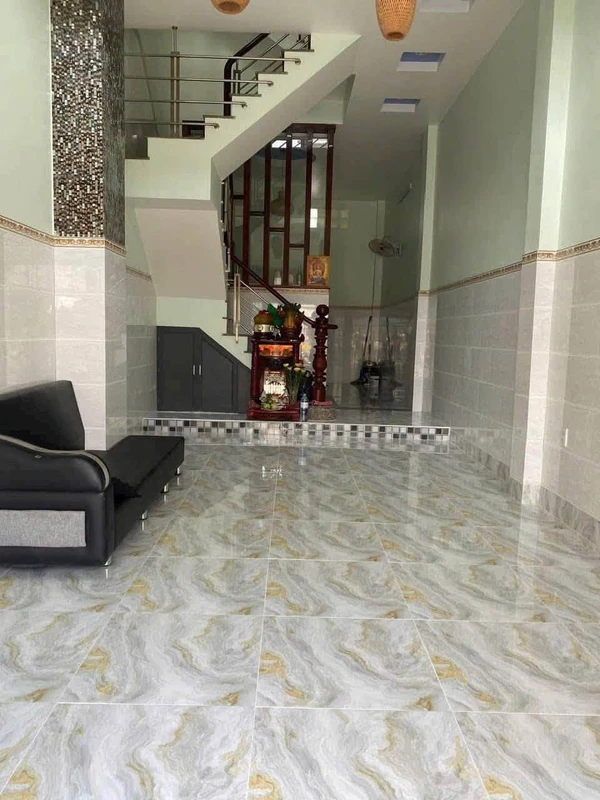 Cho thuê nhà mặt tiền Phạm Văn Chí Quận 6, 3.6x13m, 5PN, 18 triệu/tháng