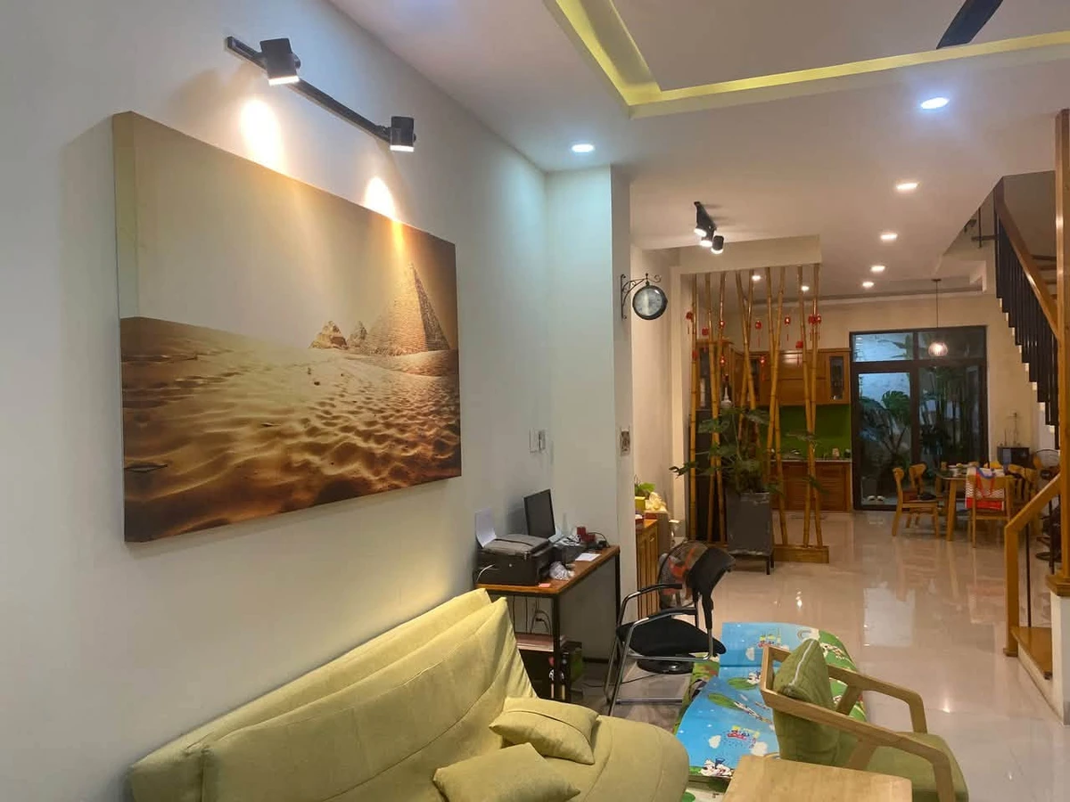 Bán nhà phố 99m² 2 PN ở Lâm Đồng 4,25 tỷ - Ảnh 1