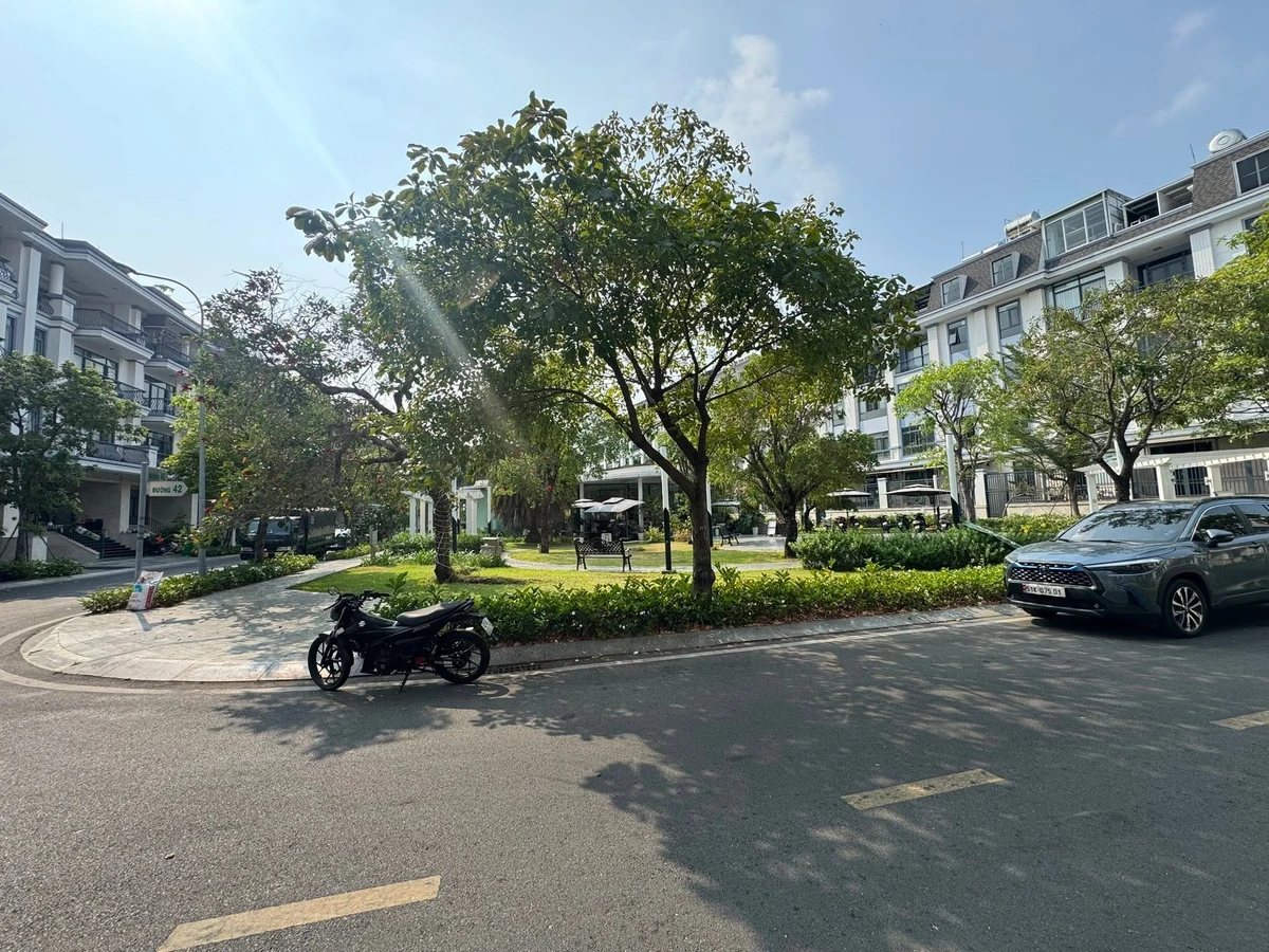 Bán shophouse góc 269m2 Vạn Phúc City Thủ Đức 65 tỷ - Ảnh thu nhỏ 2