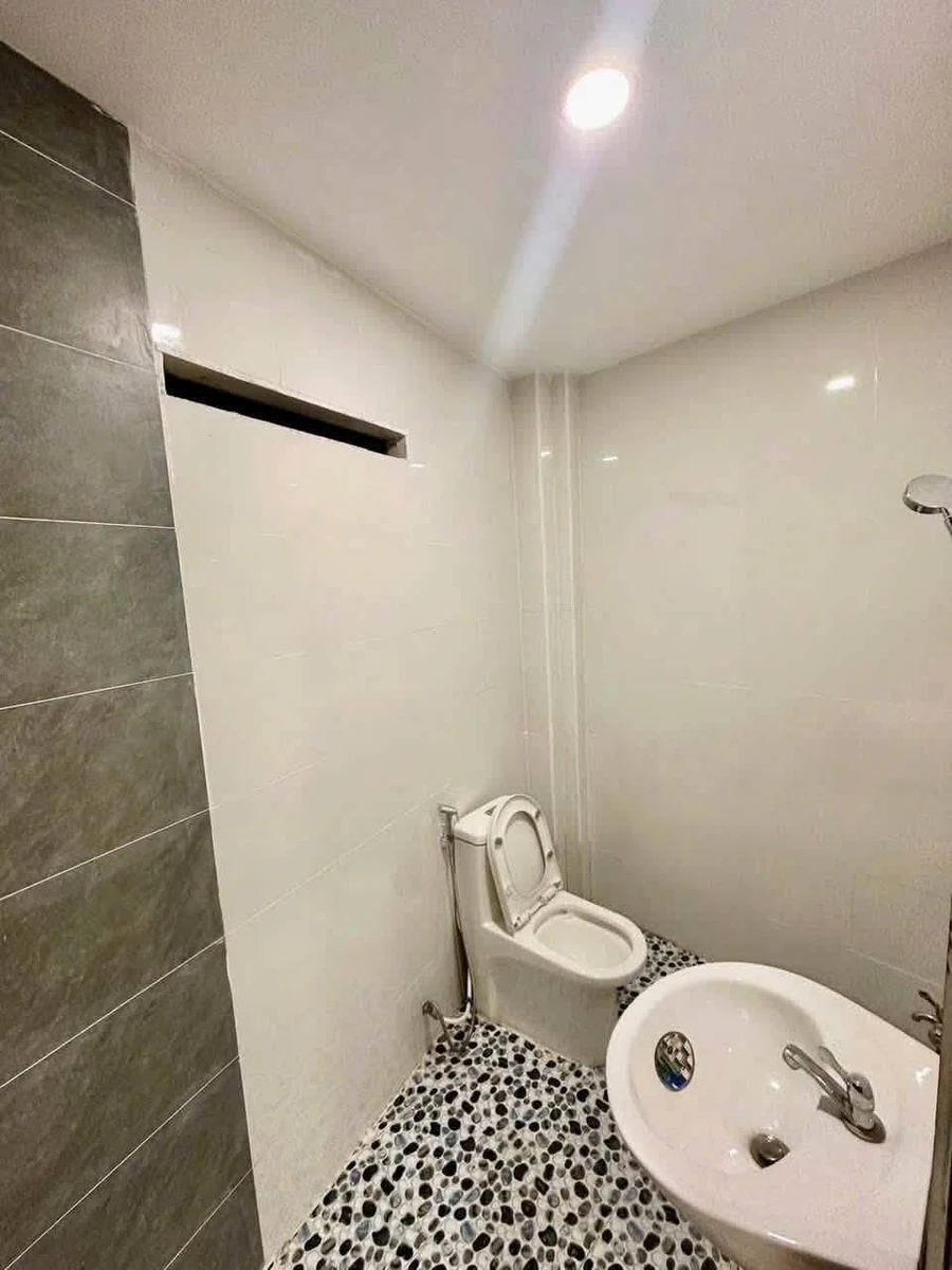 Bán nhà 1 trệt 1 lầu 3PN 100m2 Phường Biên Hòa 2,6 tỷ - Ảnh thu nhỏ 5