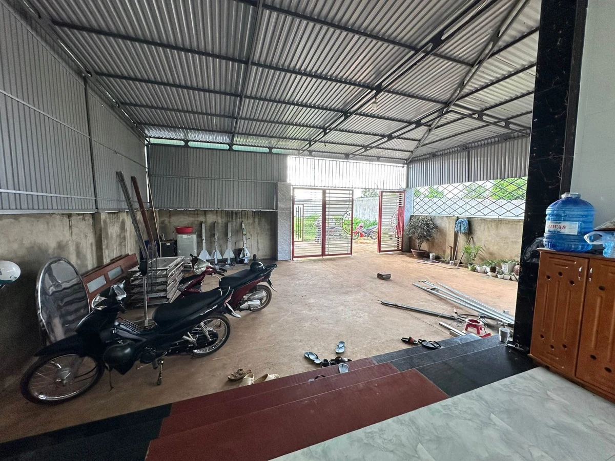 Nhà siêu dài 5x50m Tân An 2 căn liền kề 4 tỷ 4 - Ảnh 1