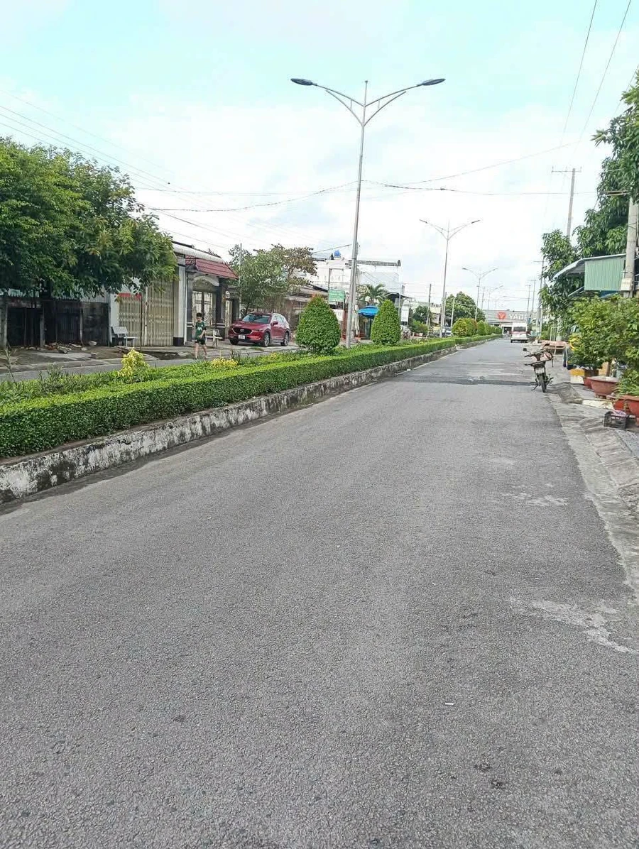 Bán đất mặt tiền đường Nguyễn Thiện Thuật, Rạch Sỏi, An Giang, 7x73m, tặng nhà cấp 4, giá 3,25 tỷ - Ảnh thu nhỏ 2