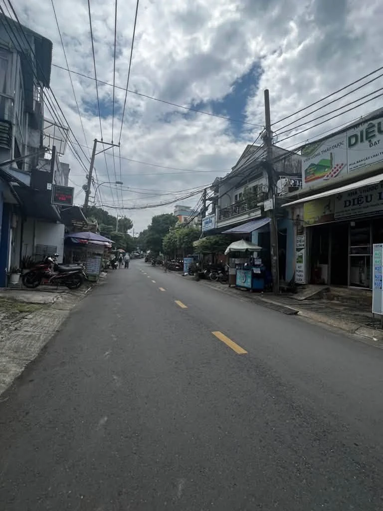 Bán nhà mặt tiền Đường 385, 98m2, Tăng Nhơn Phú - Ảnh 1