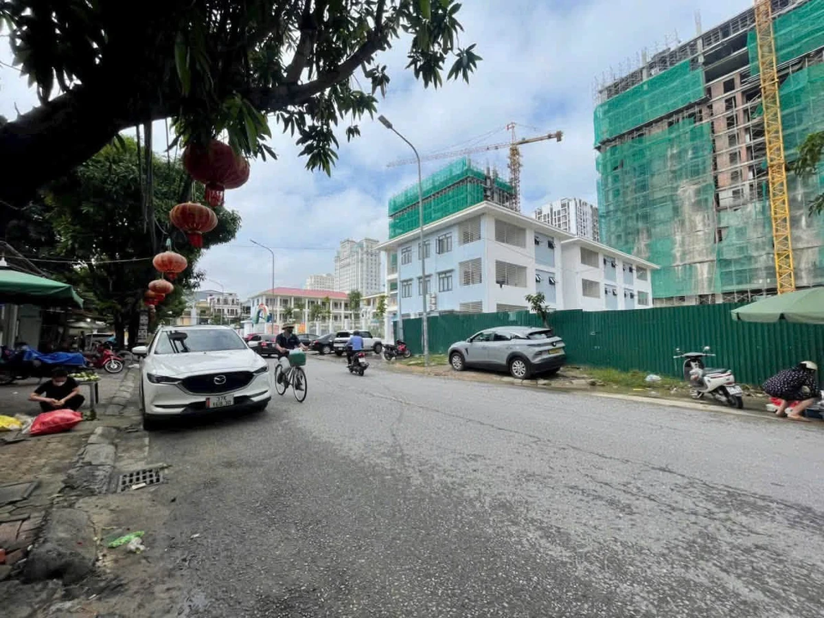 Bán nhà mái bằng 115m2 đường Hồng Bàng - Lê Mao - Ảnh thu nhỏ 3