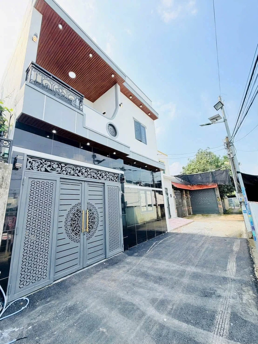Bán nhà 1 trệt 1 lầu 64,9m2, 3 phòng ngủ, gần đường Hồ Hoà, Biên Hoà - Ảnh 1