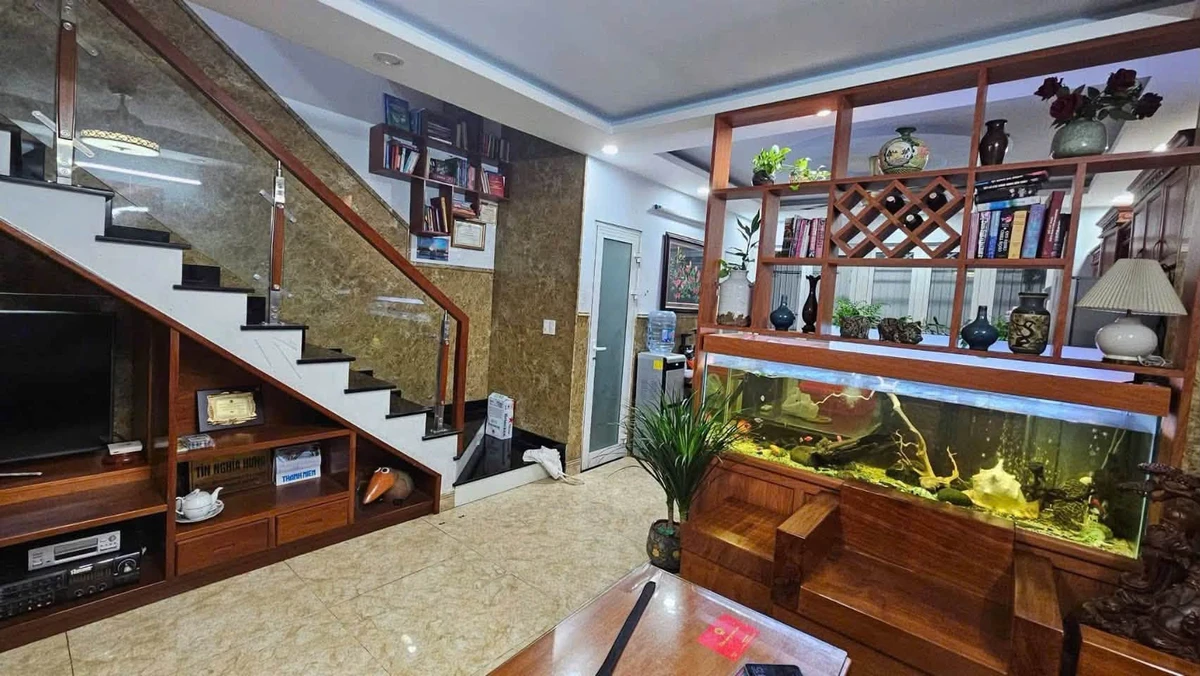 Bán nhà rộng 201m², 4 phòng ngủ ở Tam Hiệp, giá 6 tỷ - Ảnh thu nhỏ 2