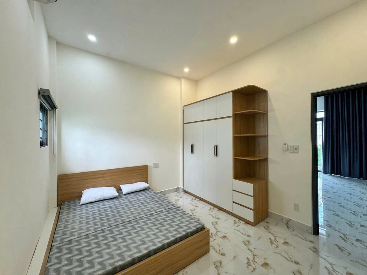 Cho thuê nhà mới xây 2 tầng 130m2 gần Scenia Bay, Bắc Nha Trang giá 22 triệu/tháng - Ảnh thu nhỏ 5