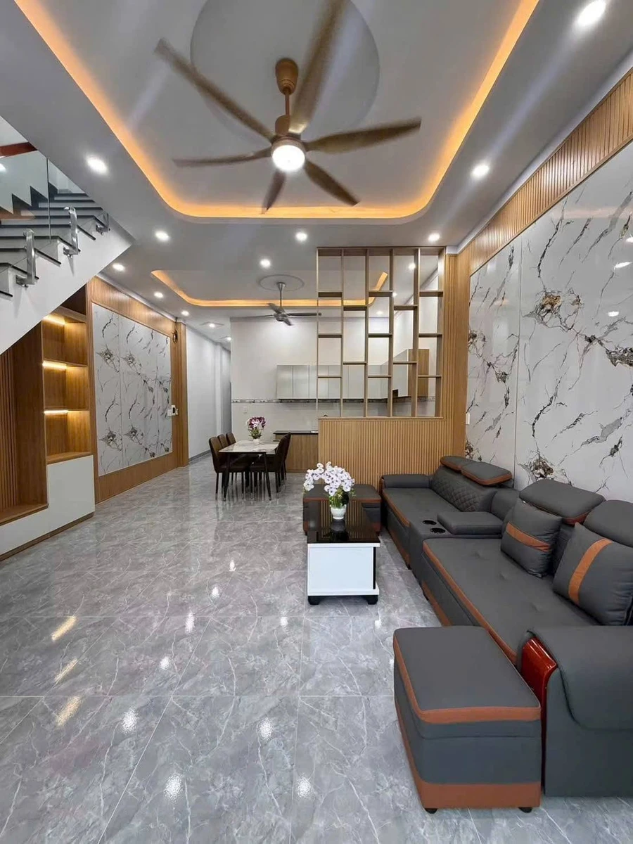 Bán nhà 3PN Bến Cát Bình Dương 105m² - 2,35 tỷ - Ảnh thu nhỏ 2
