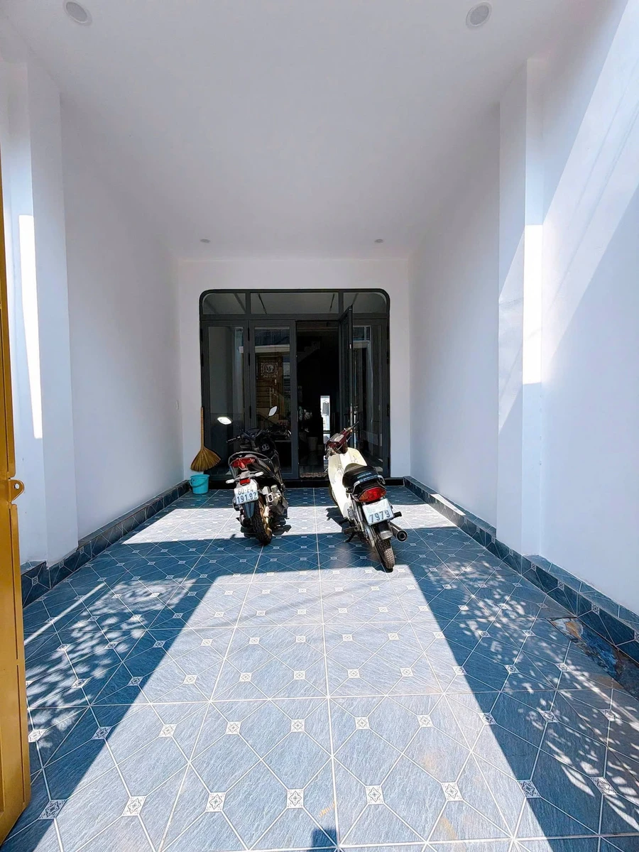 Bán nhà mặt tiền kinh doanh 160m² 3PN Nhà Bè, giá 4 tỷ - Ảnh thu nhỏ 3