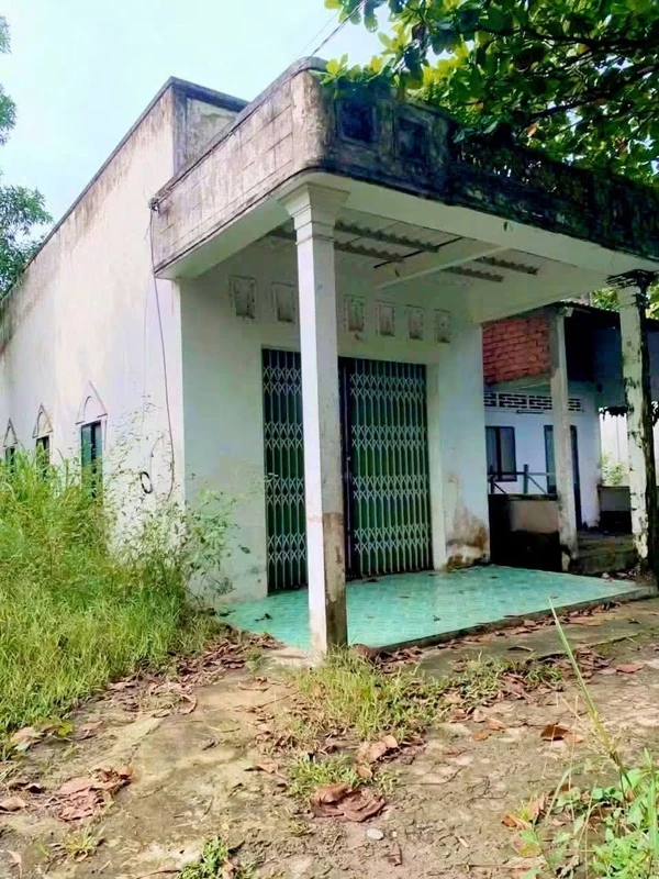 Bán đất và nhà hẻm Quốc lộ 1A gần chợ Trà Cuông, Mỹ Xuyên, Sóc Trăng giá 350 triệu