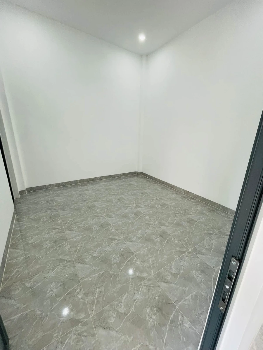 Nhà phố Bến Cát 100m² 3 PN 2.4 tỷ - Ảnh thu nhỏ 3