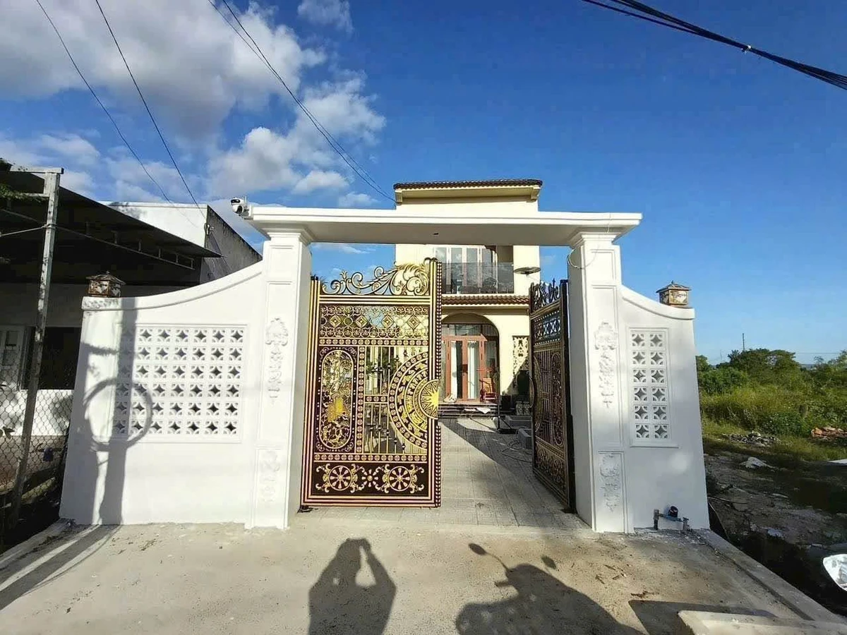 Bán nhà 4 phòng sân vườn 382m² Hàm Liêm Bình Thuận - Ảnh 1