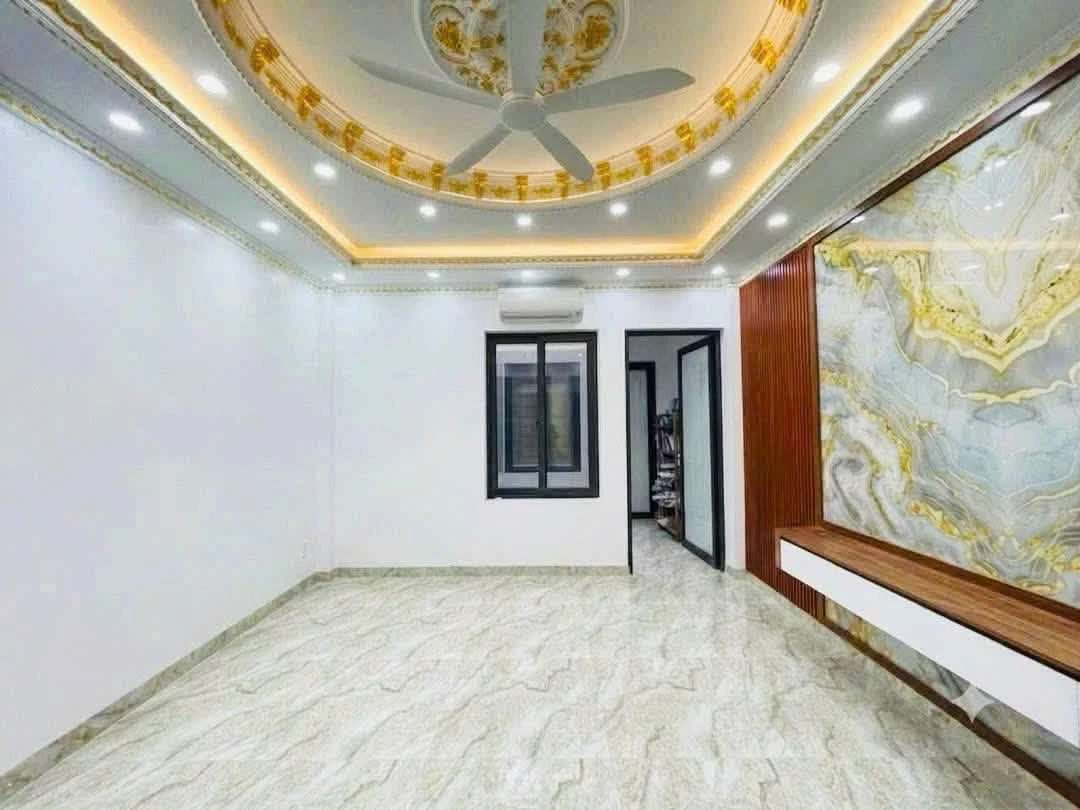 Bán nhà 4 tầng 110m² mặt đường Trung Hành, Hải Phòng - Ảnh thu nhỏ 3