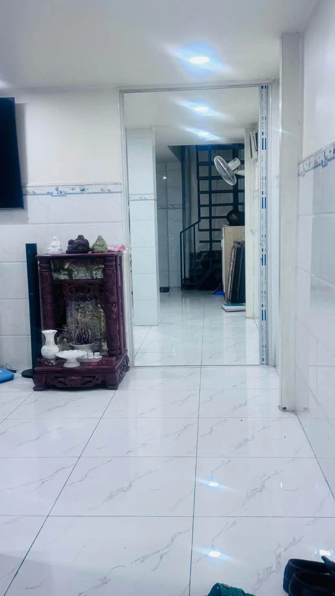 Bán shophouse mặt tiền chợ Hóc Môn 130m² 4.7 tỷ - Ảnh thu nhỏ 3