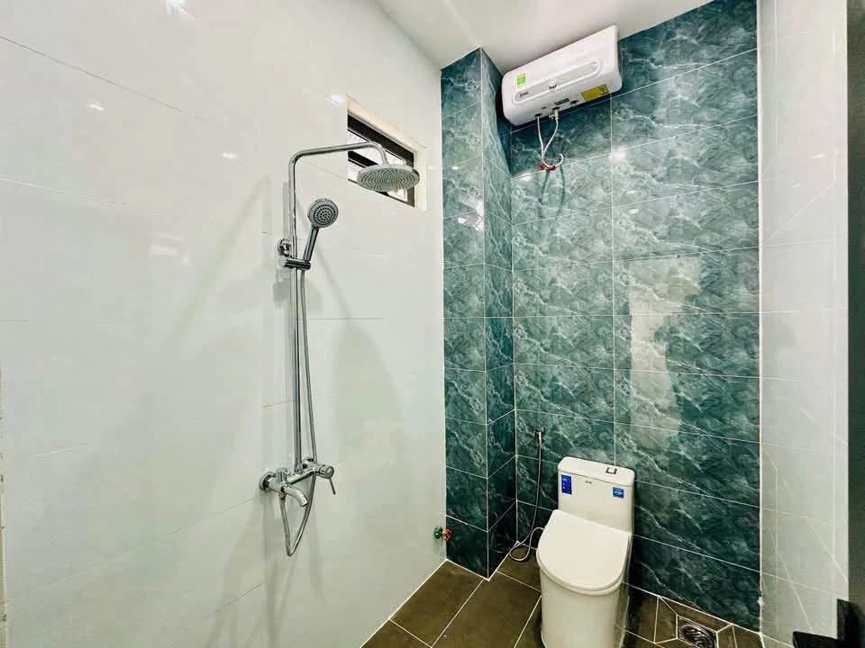 Bán nhà 2 mê 8x14m, 3 phòng ngủ, Quận 5 - Ảnh thu nhỏ 4