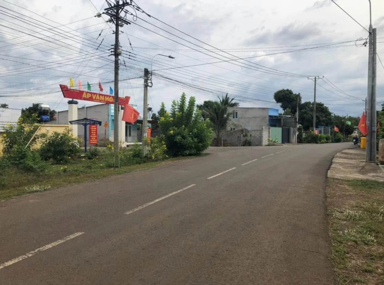 Bán nền đất 400m2 Long Khánh - Ảnh 1
