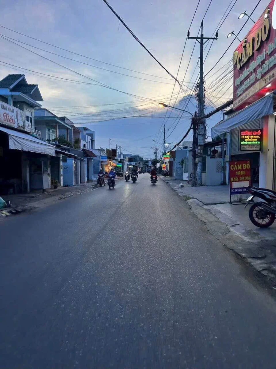 Bán lô đất 98m2 mặt tiền kinh doanh Phan Thiết - Ảnh 1