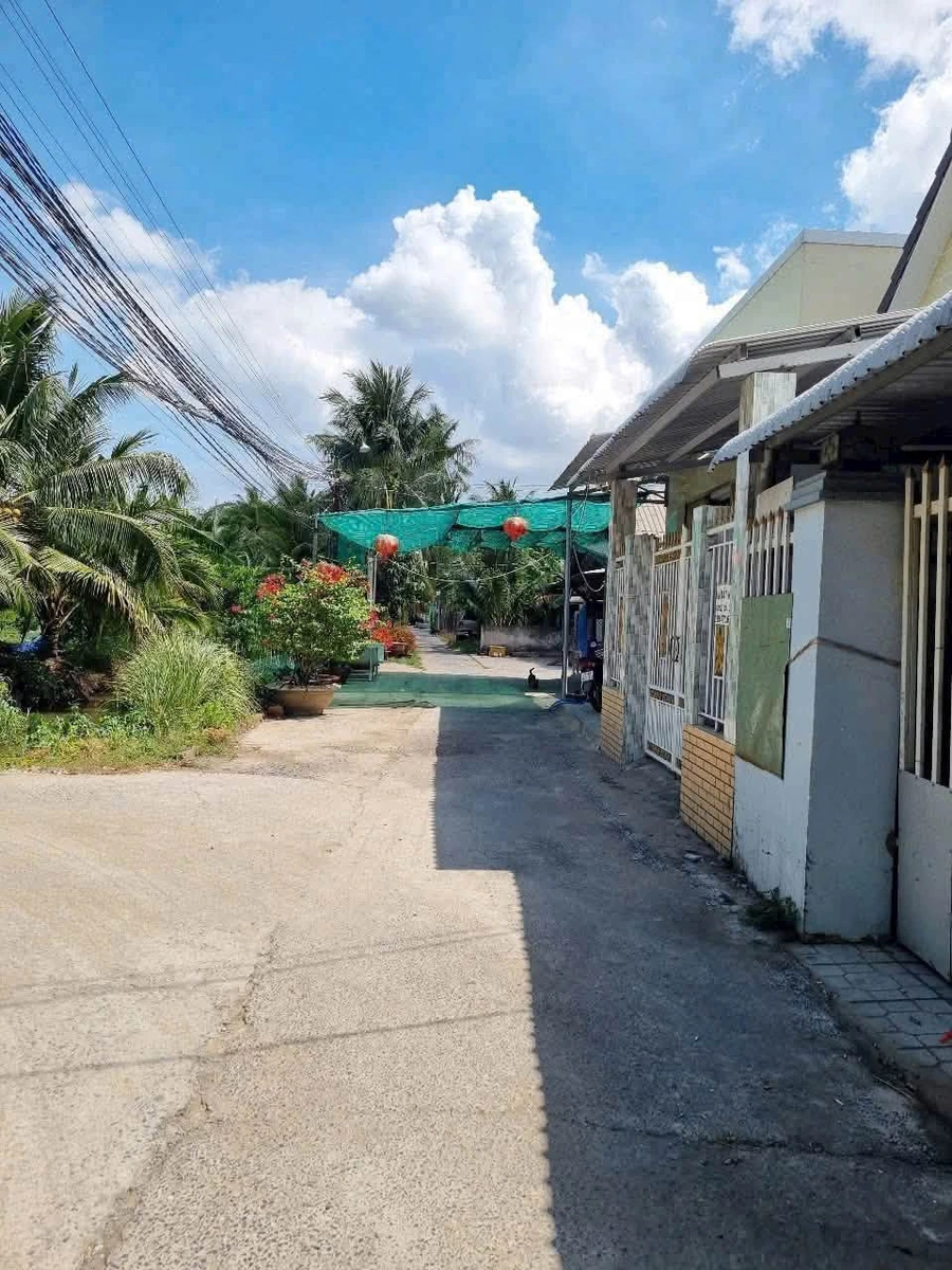 Bán nền đất 300m² Phú Khương, Bến Tre - Ảnh 1