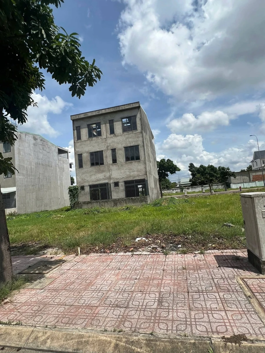 Bán đất Lê Phong Thuận An 67,5m² sổ hồng 3 tỷ1 - Ảnh thu nhỏ 2