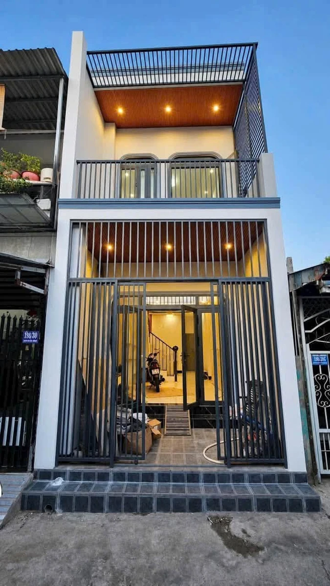 Bán nhà 1 trệt 1 lầu 55m² Rạch Giá An Giang 1 tỷ 650 triệu - Ảnh 1
