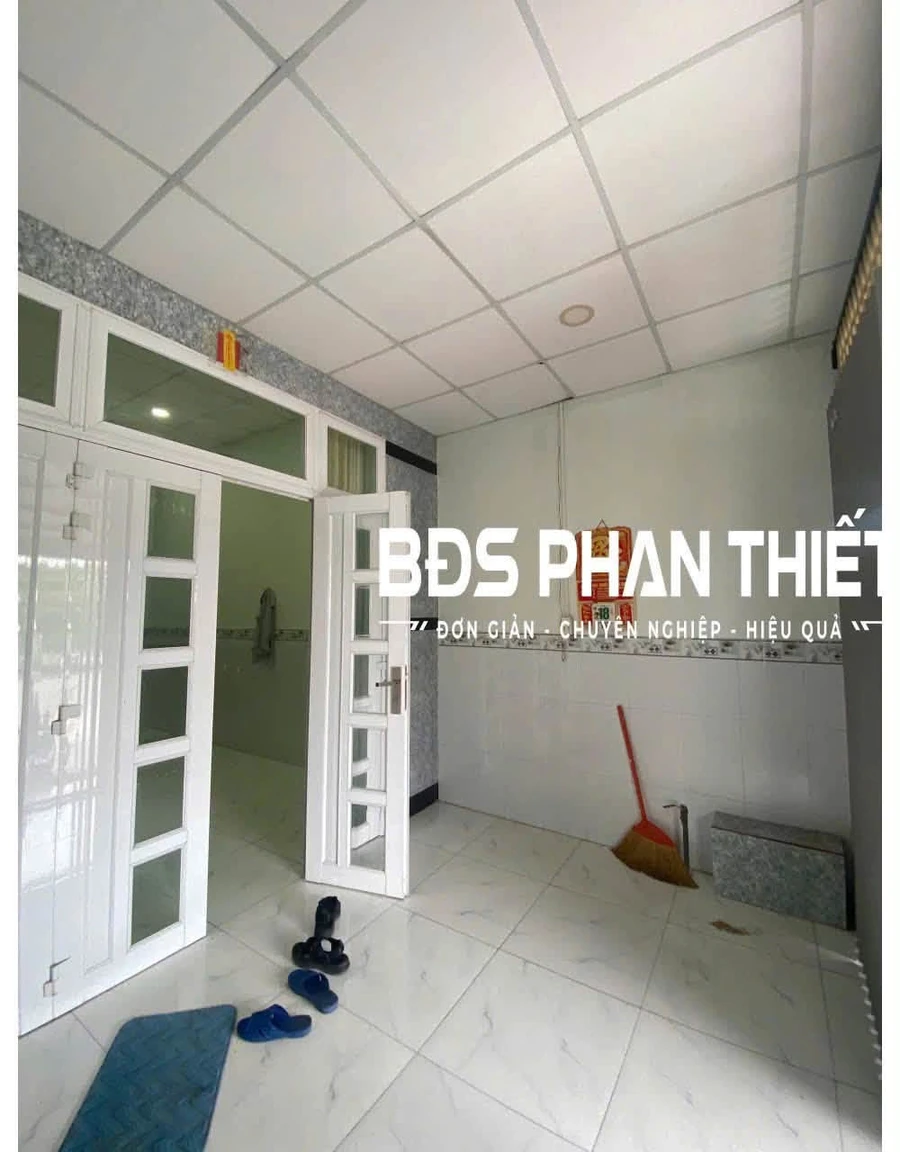 Bán nhà mặt tiền 80m2 Lê Quang Đạo Phan Thiết 2,3 tỷ - Ảnh thu nhỏ 3