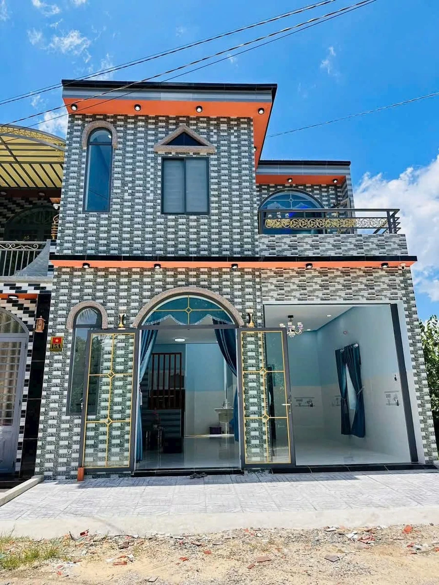 Bán nhà lầu mới 3 phòng ngủ, 56.7m², Tây Ninh, 1 tỷ 190 triệu - Ảnh 1