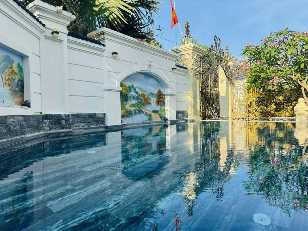 Bán biệt thự hồ bơi góc 2 mặt tiền 263m2 khu Phương Nam, Vũng Tàu - Ảnh thu nhỏ 3