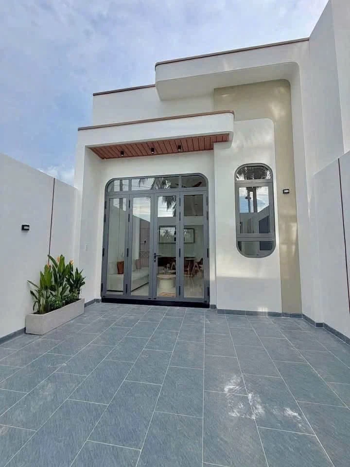 Bán nhà 2PN Bình Tân 100m² chỉ 300 triệu - Ảnh 1
