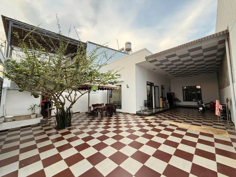 Bán nhà gác lửng 65m2 xã Phong Nẫm Bình Thuận bbuoc