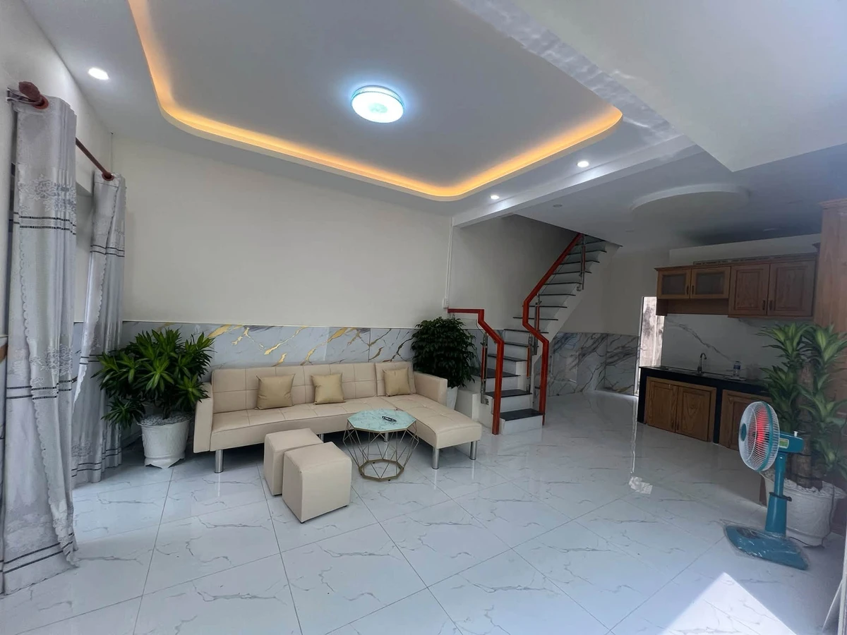 Bán nhà 2 mặt tiền 84m² gần vòng xoay Biên Hùng - Ảnh thu nhỏ 5