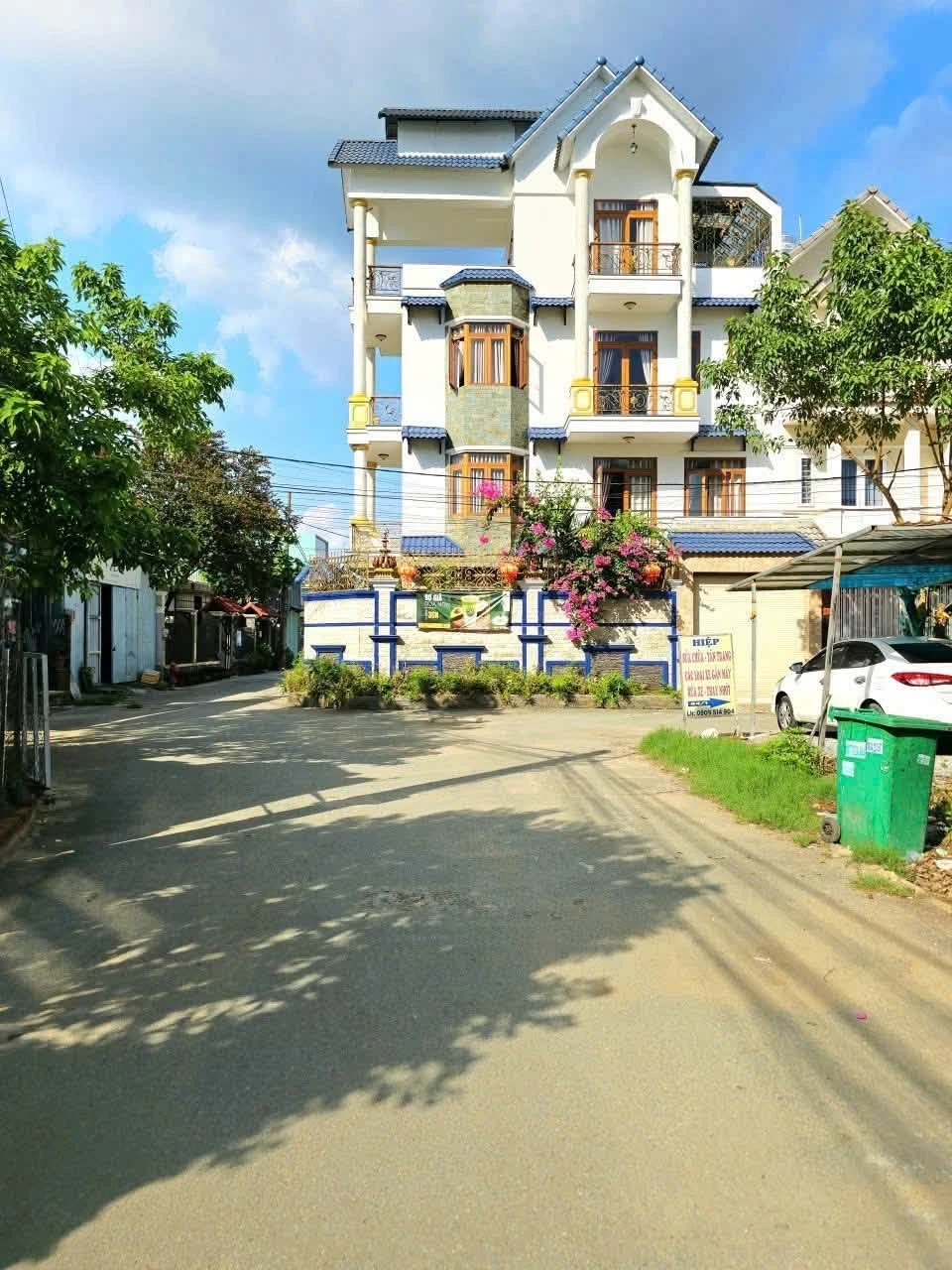 Bán nhà phố Long Trường 52m² 2 tầng, giá 3 tỷ 5 - Ảnh 1