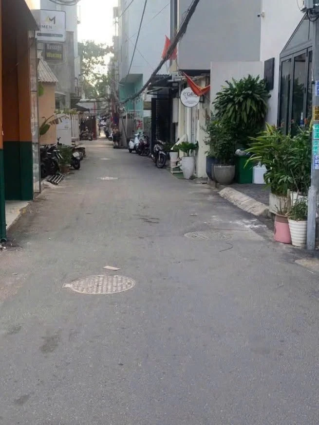 Bán nhà hẻm xe hơi 2 tầng 3PN 45m2 khu Bàu Cát, Tân Bình, nhỉnh 5 tỷ - Ảnh thu nhỏ 2