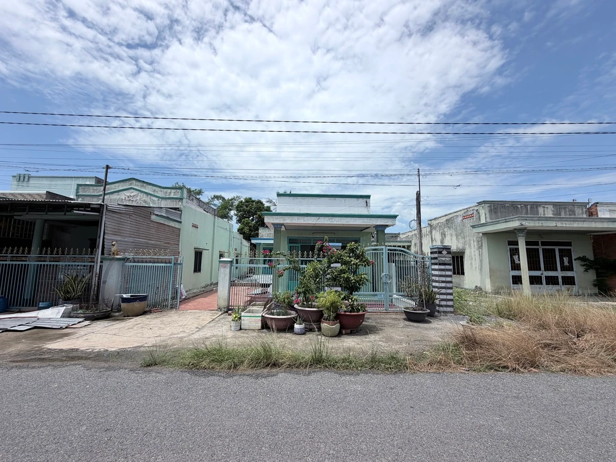 Bán đất thổ cư 283,7m² ngang 10m có nhà cấp 4 tại Long Thành, Hòa Thành, Tây Ninh - Ảnh thu nhỏ 4