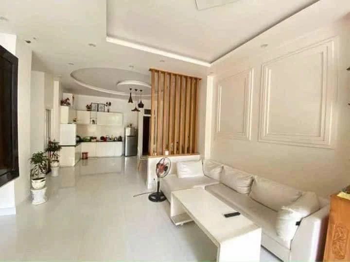 Bán khách sạn 4 tầng 14 phòng, 116m2, đường Tùng Thiện Vương, Huế, 6 tỷ - Ảnh thu nhỏ 2