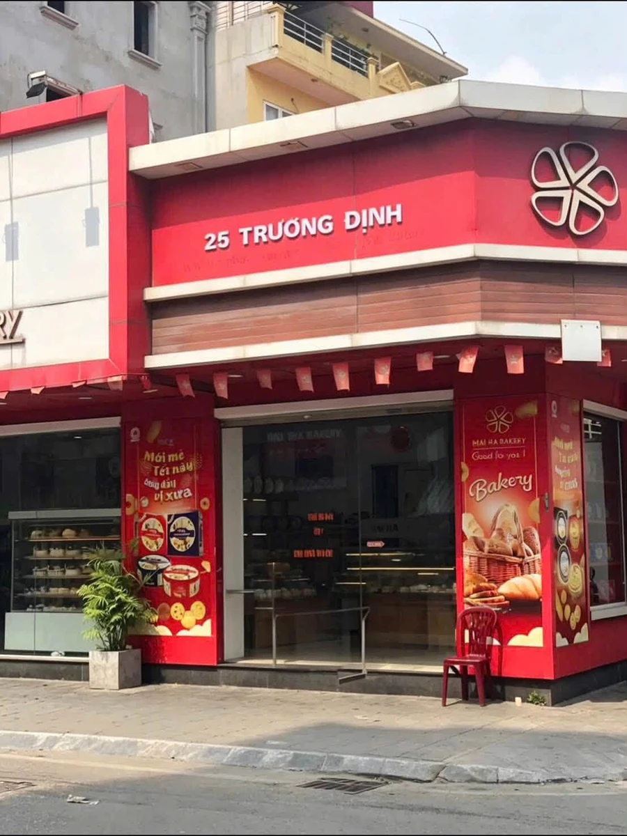 Bán nhà 5 tầng mặt tiền 5,2m, 58m2 Trương Định - Ảnh 1