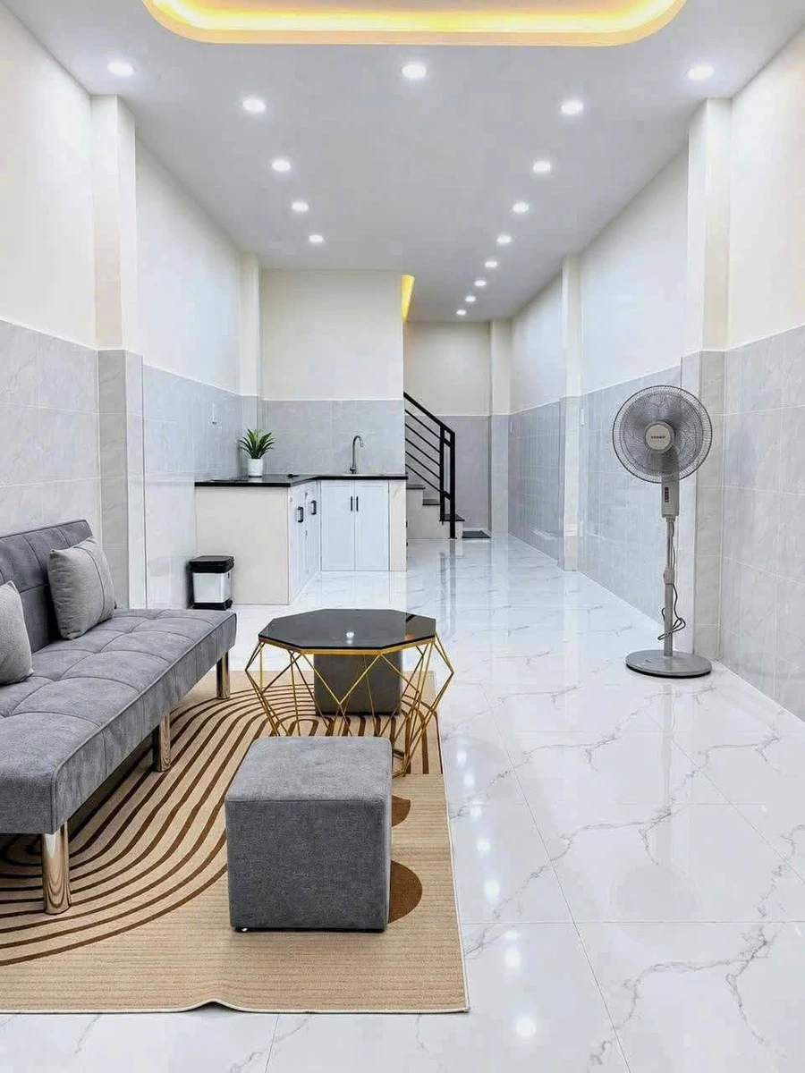 Nhà bán Quận 6 mặt tiền 3.5x11m 2PN 2WC 4 tỷ 150 - Ảnh thu nhỏ 2