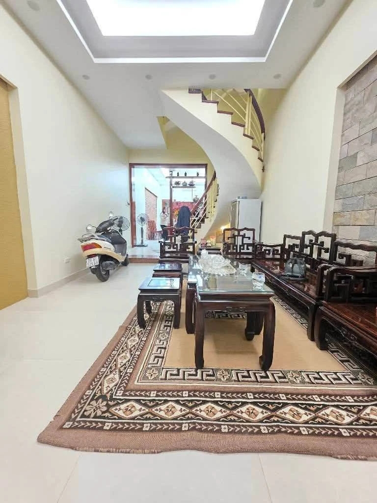 Bán nhà 68m² 5 tầng Nghĩa Đô, Cầu Giấy, 33 tỷ - Ảnh thu nhỏ 2