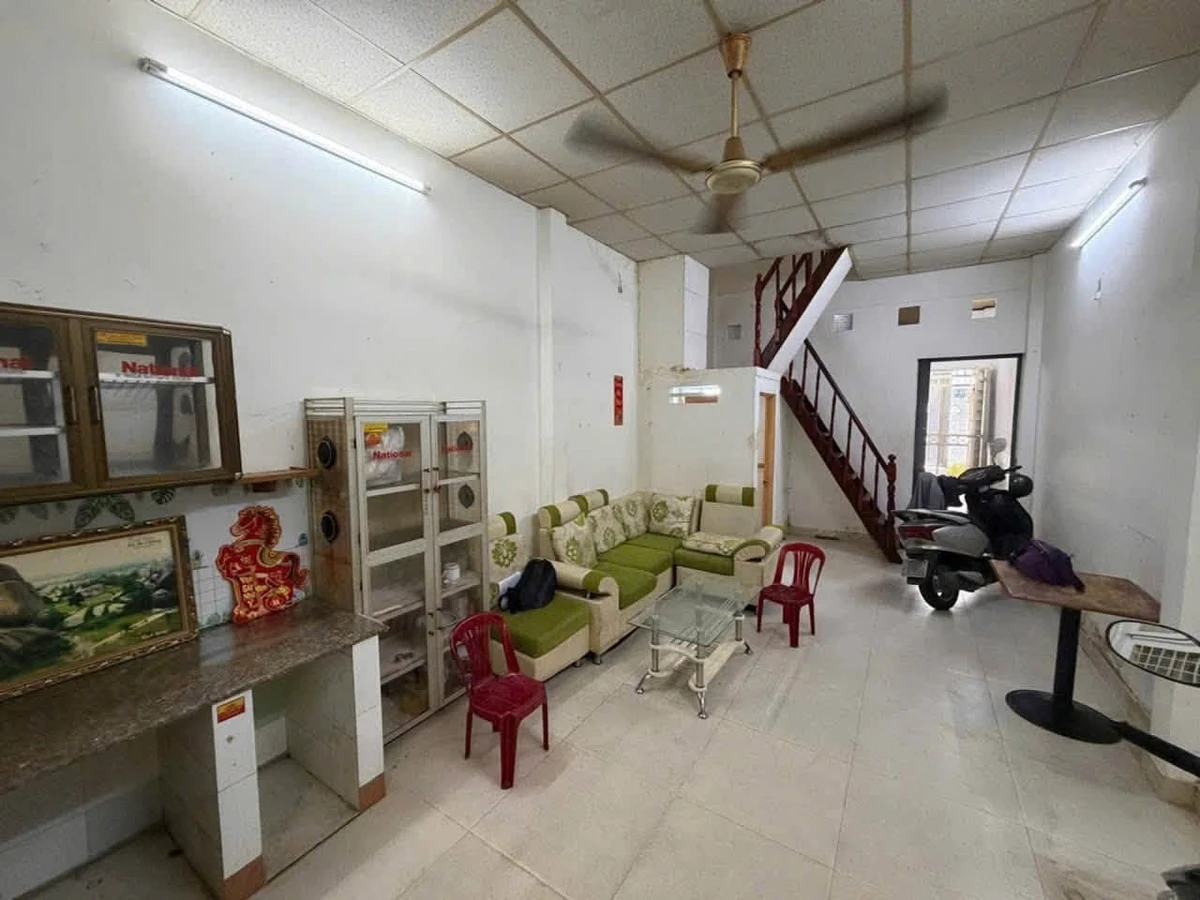 Bán nhà 2 mặt hẻm Thành Thái, Quận 10, 45m², 3PN, giá 6,5 tỷ - Ảnh thu nhỏ 2