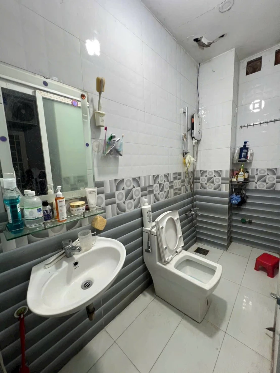 Bán nhà 2 tầng 60m2 Linh Xuân Thủ Đức 4.8 tỷ - Ảnh thu nhỏ 2