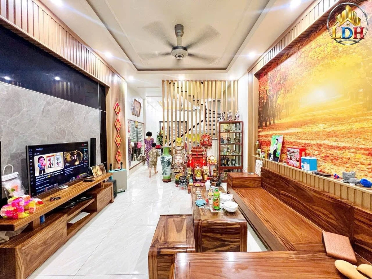 Bán nhà 4 tầng 64m² đường Trần Nguyên Hãn Tân Bình - Ảnh 1