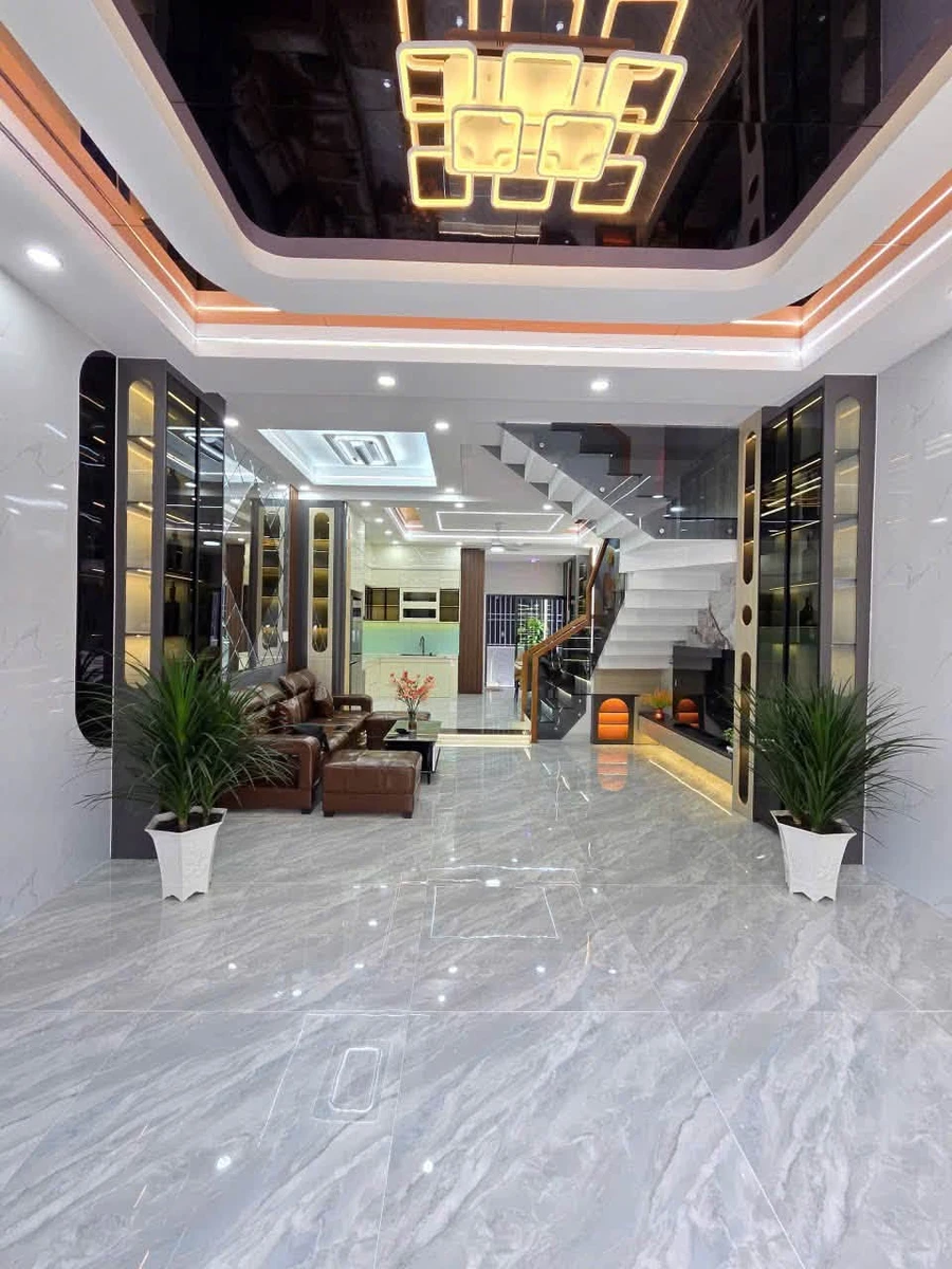 Bán nhà 4,95 tỷ 70m2 Thị Xã Thuận An - Ảnh thu nhỏ 3