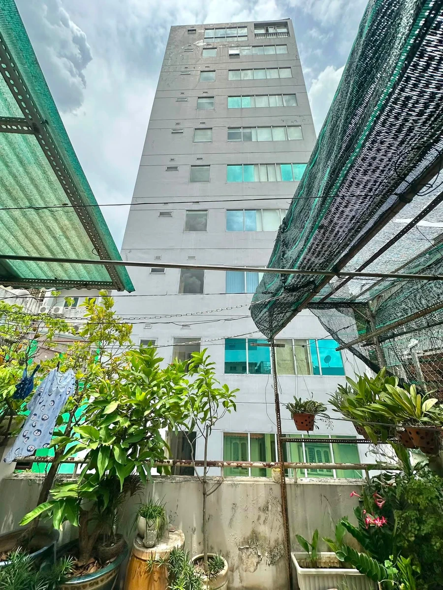 Bán nhà hẻm xe hơi 70m2, 6PN, 4WC ở Trần Bình Trọng, Quận 5 - Ảnh thu nhỏ 2
