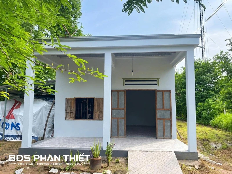 Bán đất 2542 m² Phú Thủy với nhà cấp 4, 800 triệu