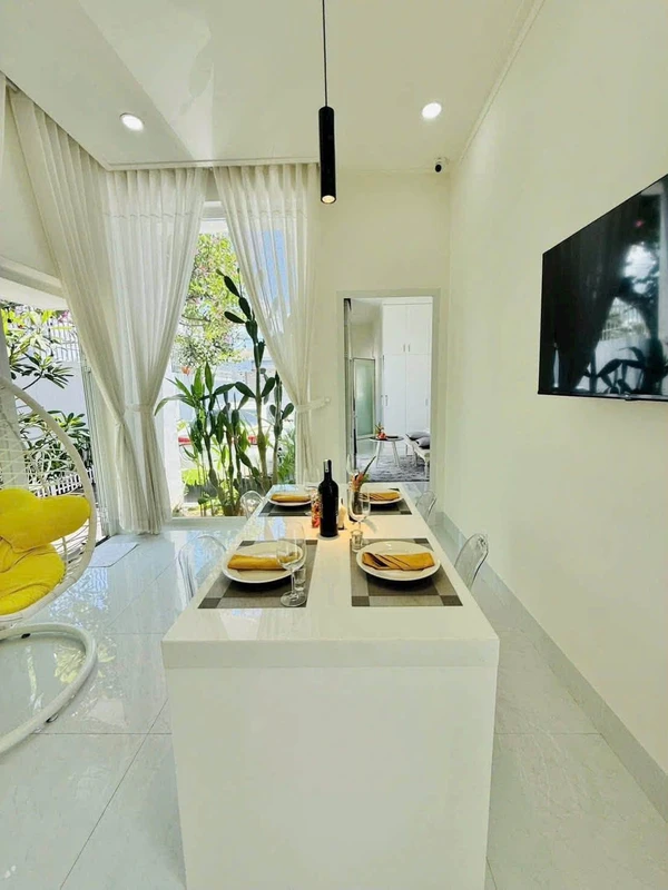 Bán villa mặt tiền Đặng Văn Lãnh 231m², 4,2 tỷ
