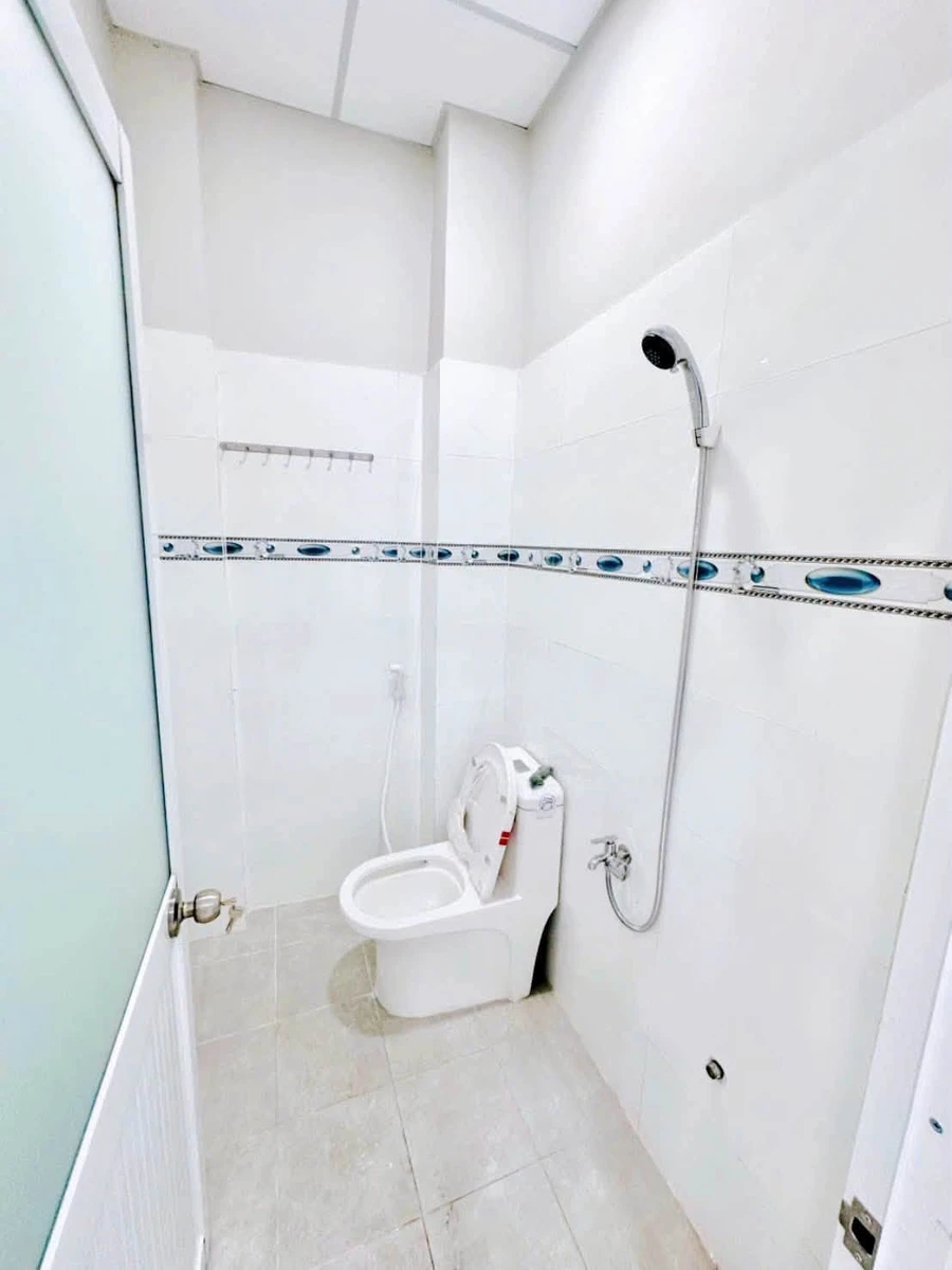 Bán nhà mới 2PN2WC 75.9m² Phường 16 Quận 4, 3.999 tỷ - Ảnh thu nhỏ 3