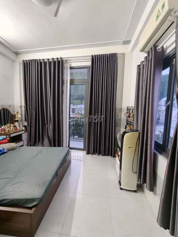 Bán nhà 2 căn 73.5m² mặt tiền 8.3m Quy Nhơn 8 tỷ