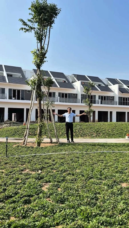 Nhà phố kinh doanh 130m2, Thành Phố Mới Bình Dương, 5.37 tỷ